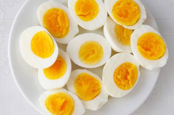 یک تخم‌مرغ، چقدر پروتئین دارد؟
