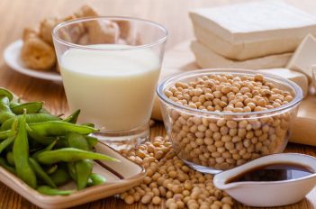 شیر سویا یک منبع عالی پروتئین گیاهی